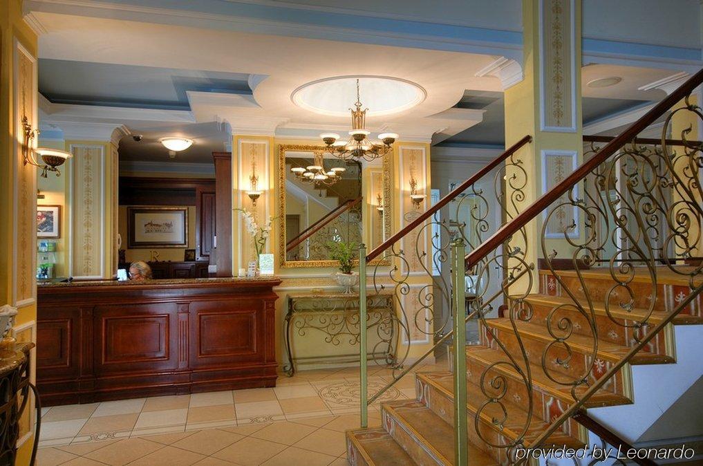 Villa Royal Острув-Велькопольський Інтер'єр фото