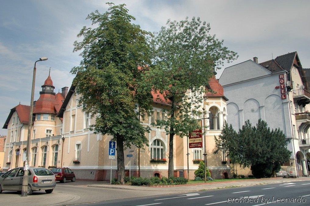 Villa Royal Острув-Велькопольський Екстер'єр фото
